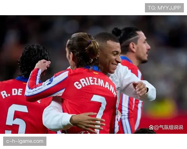 拜仁慕尼黑最新动态：转会、阵容与比赛表现